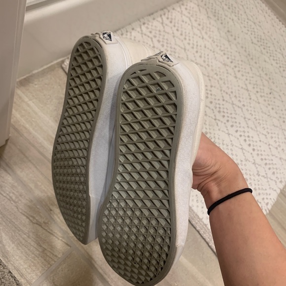 White Vans - Picture 3 of 3